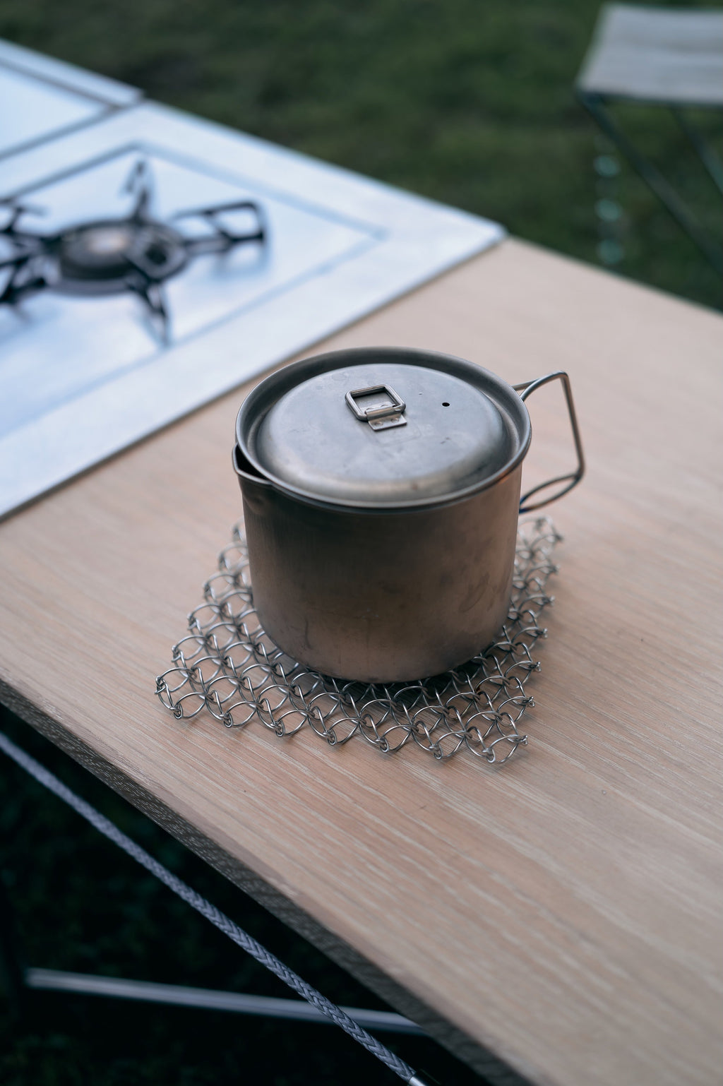 Wanderout / Wire Pot Stand - Silver