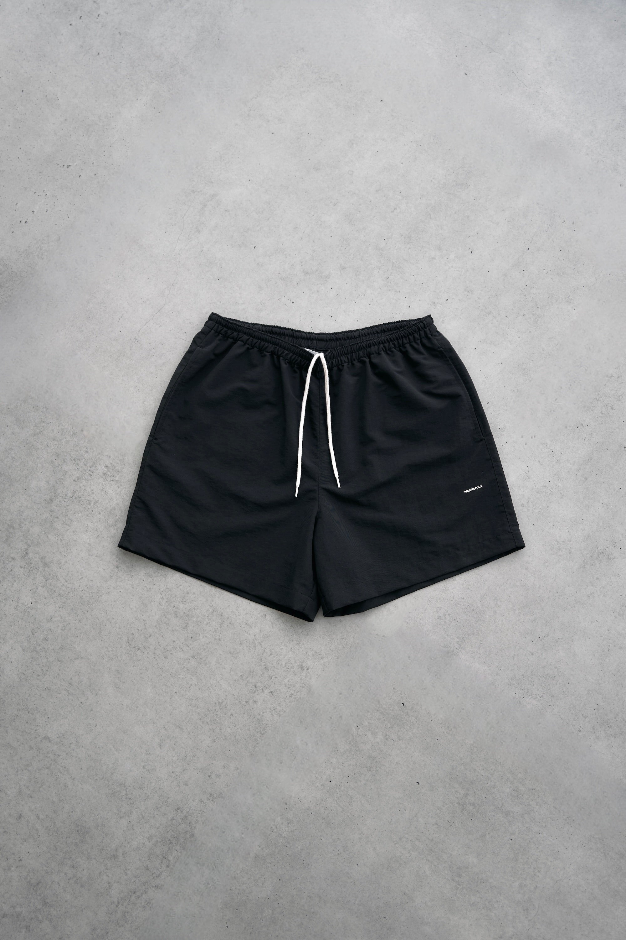Wanderout / Universal Shorts - Black