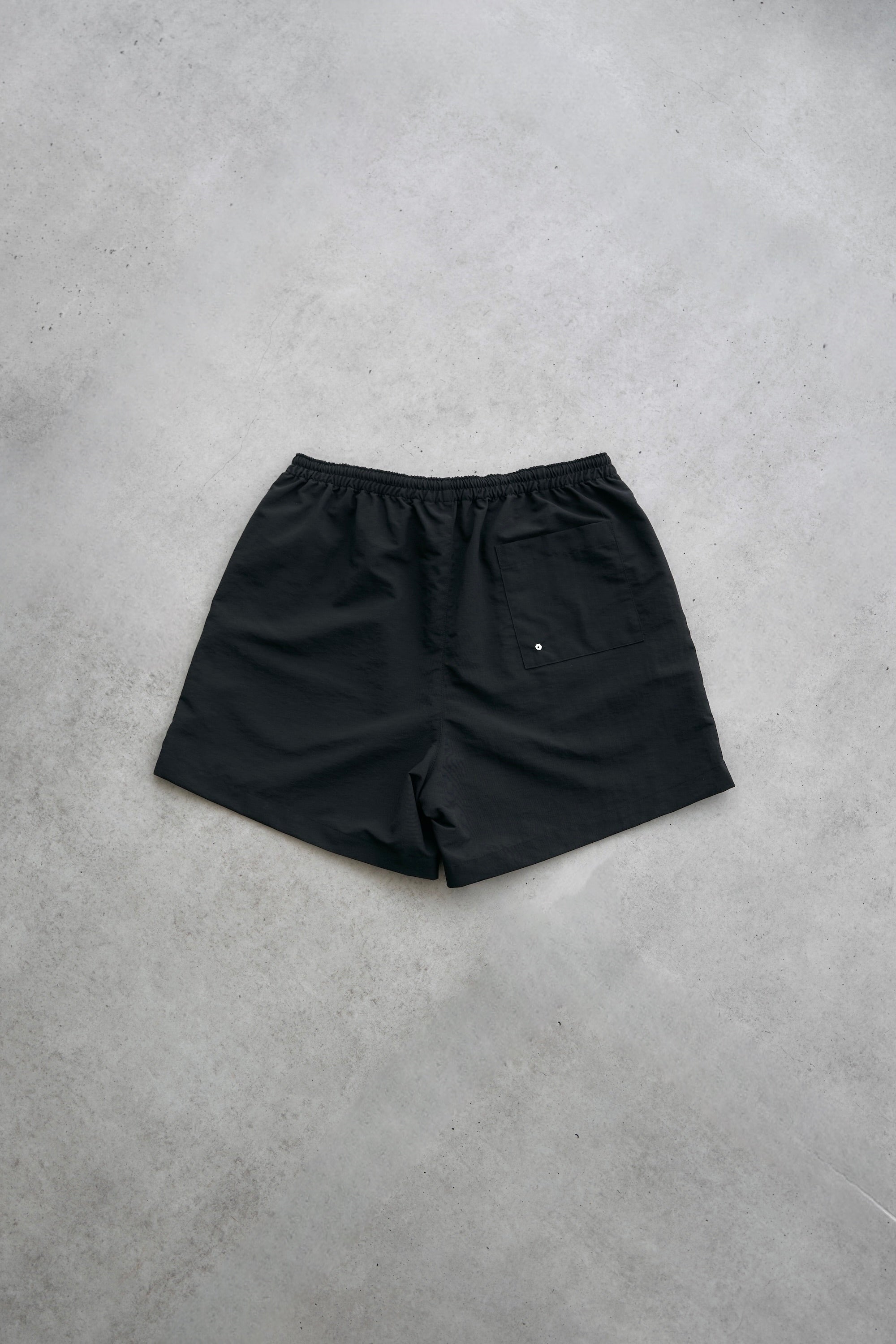 Wanderout / Universal Shorts - Black