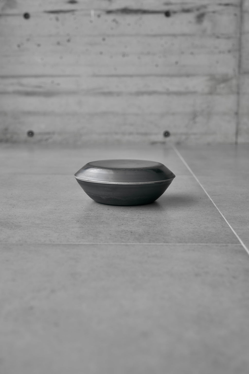 Wanderout / Hammered Iron Deep Frying Pan 22cm