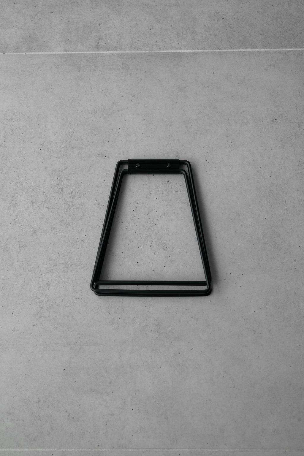 Wanderout / Universal Stand - Black