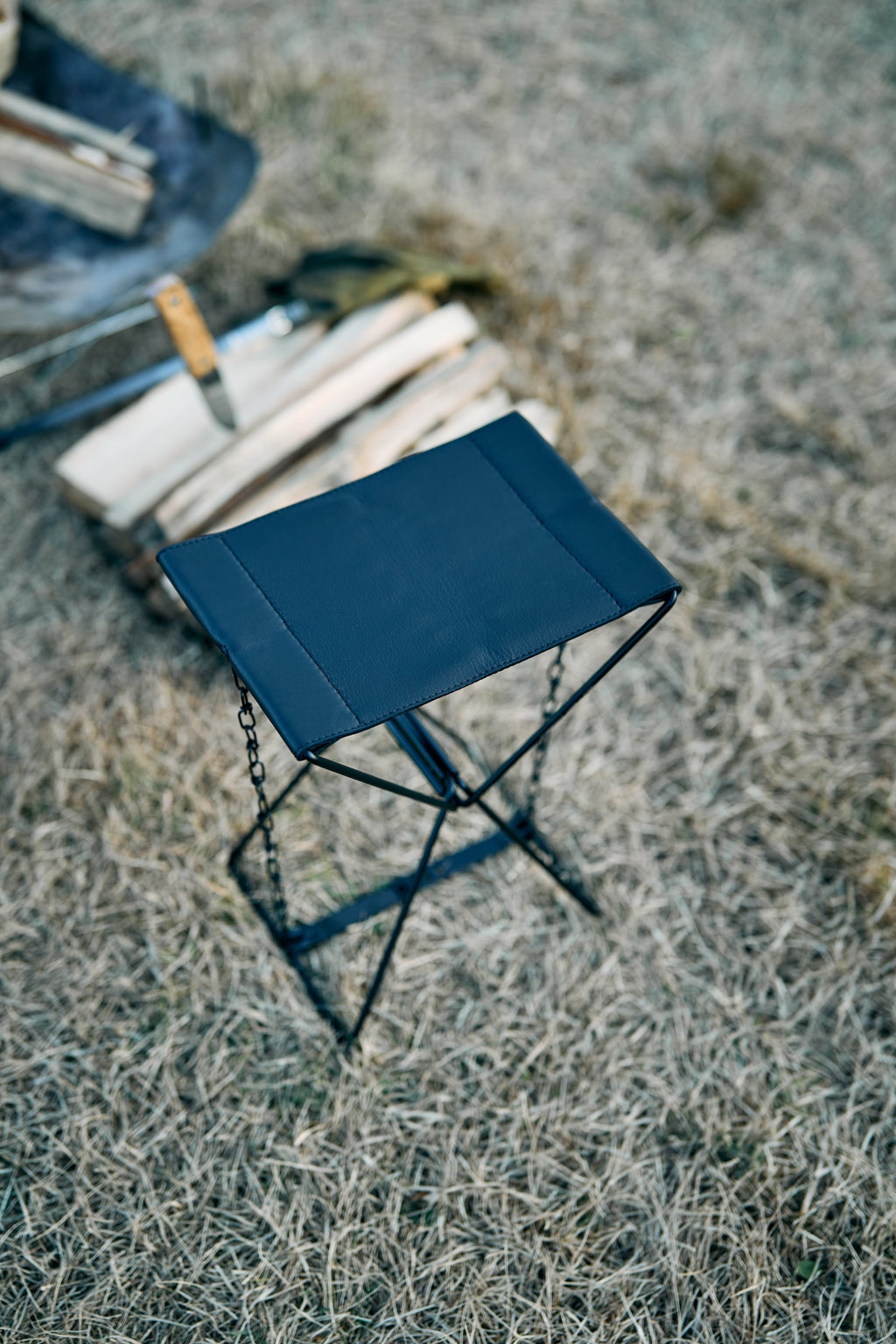 Wanderout / Universal Stool - Blackout