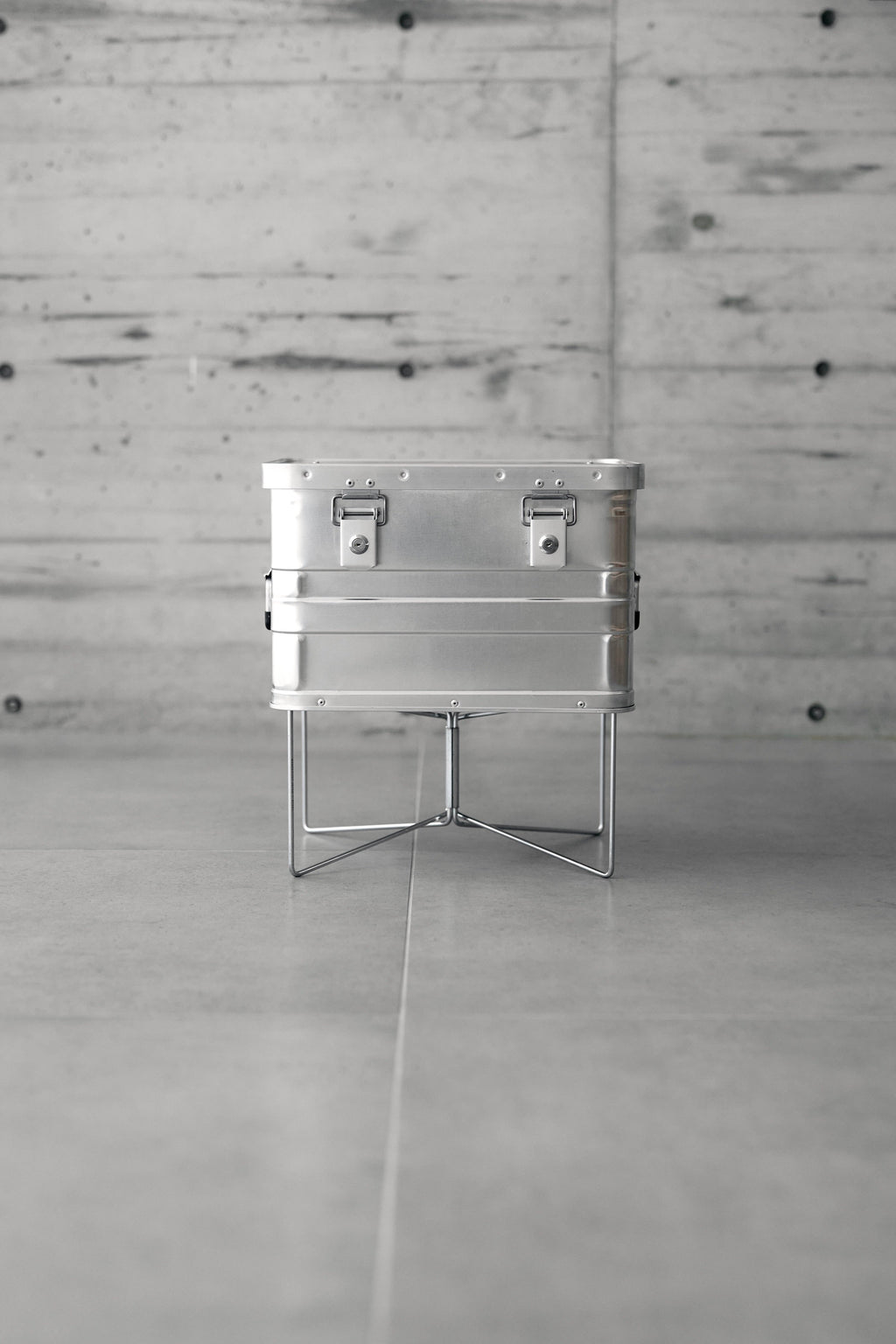 Wanderout / Universal Stand - Silver