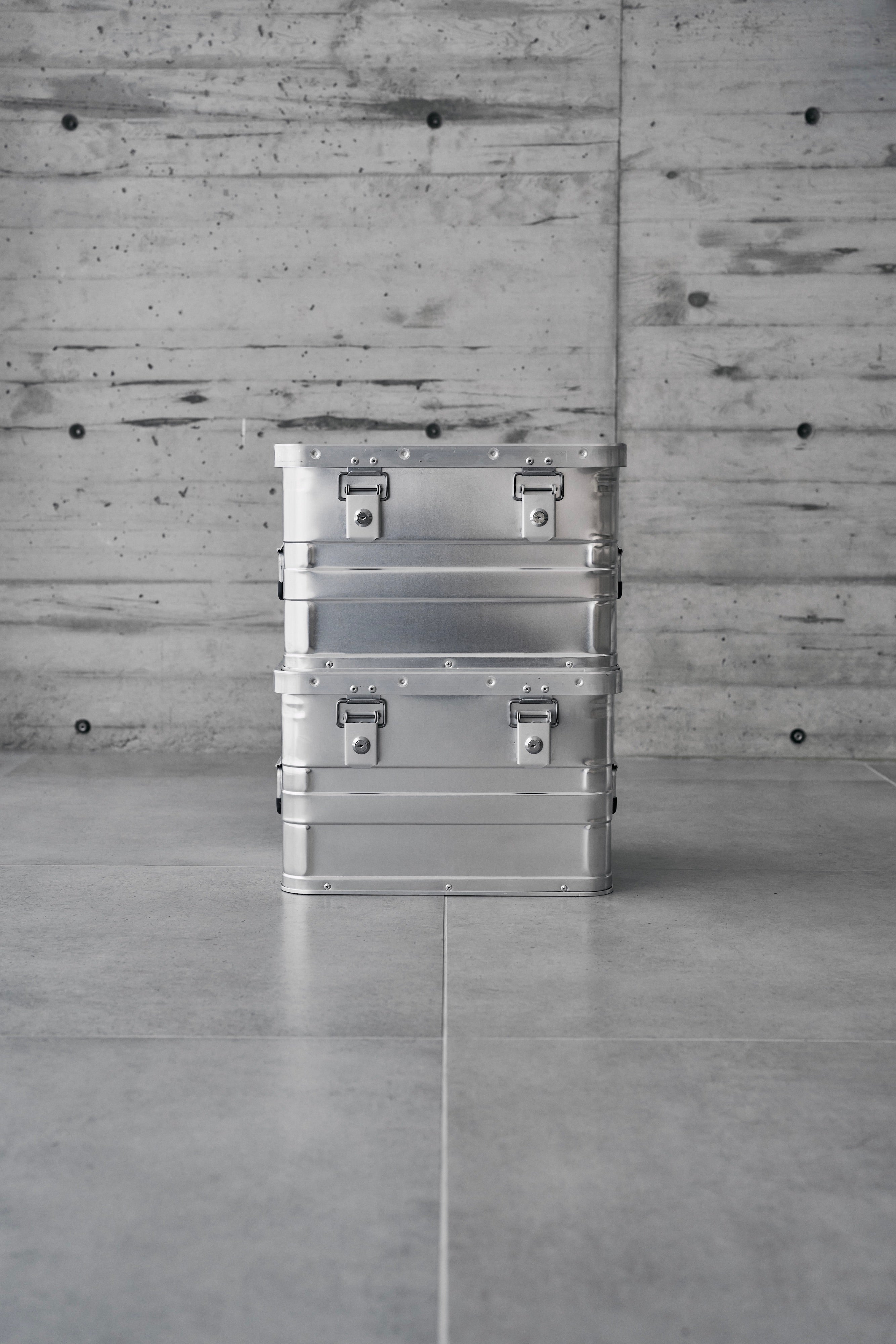 Wanderout / Universal Box 29L