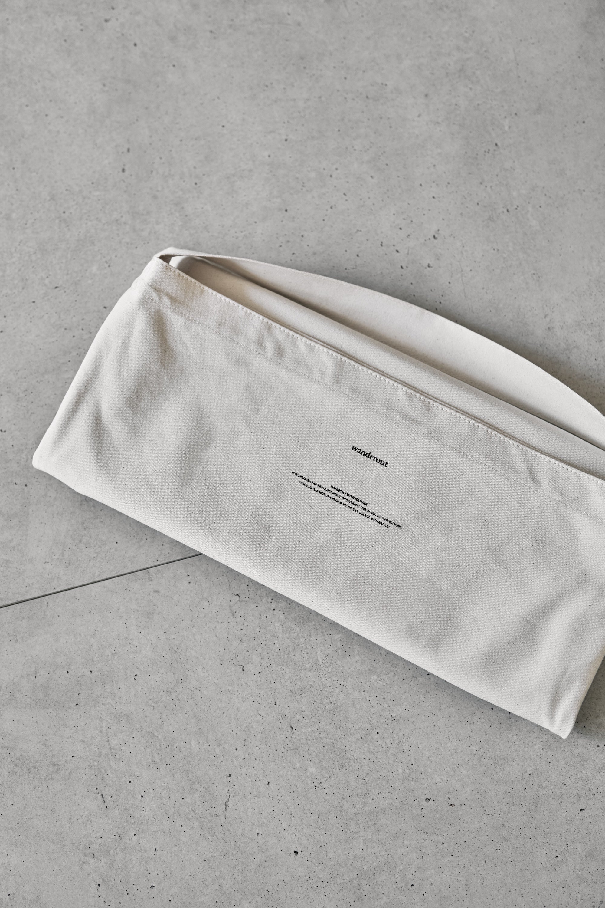 Wanderout / Narrow Tray Al - Silver
