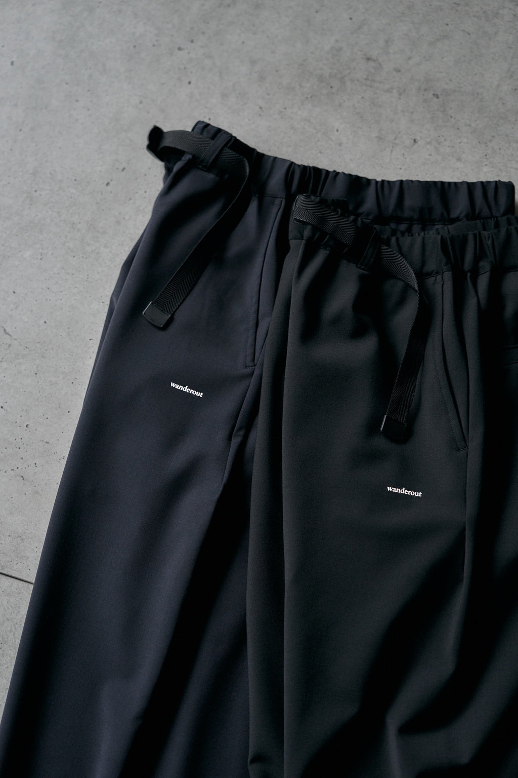 Wanderout / Summer Wool Easy Pants - Navy