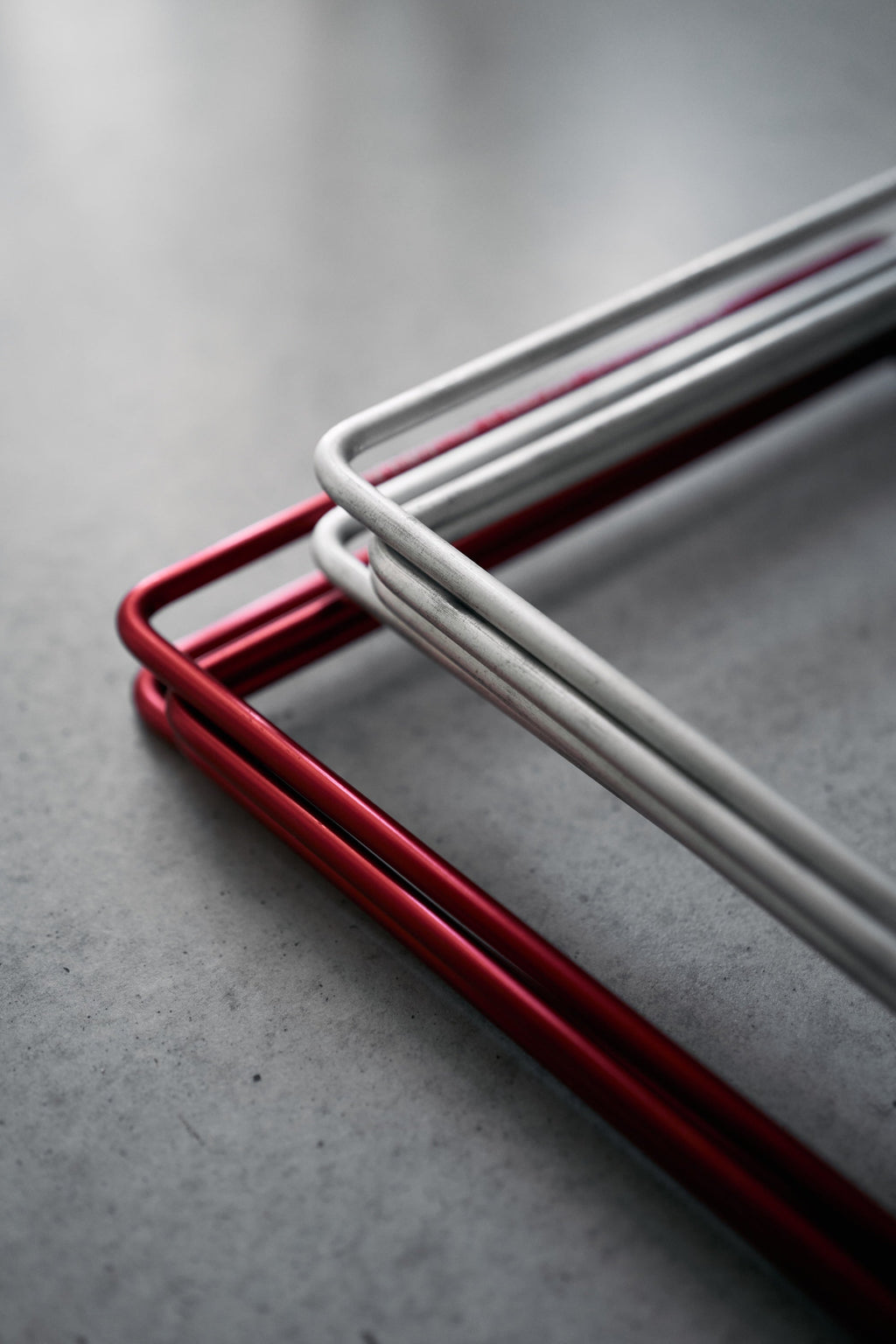 Wanderout / Universal Stand Limited Edition - Carmine Aluminum