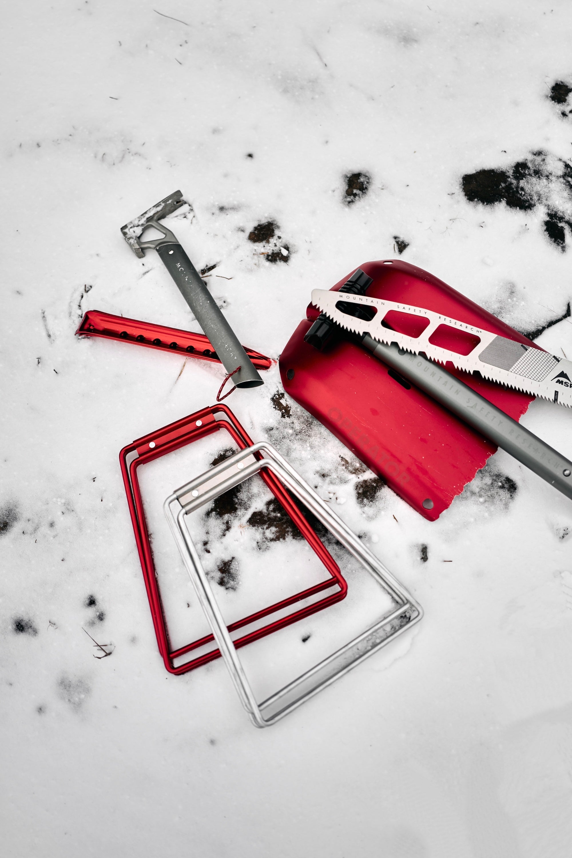 Wanderout / Universal Stand Limited Edition - Carmine Aluminum