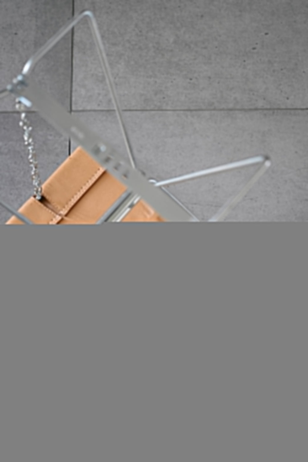 Wanderout / Universal Stool - Nume