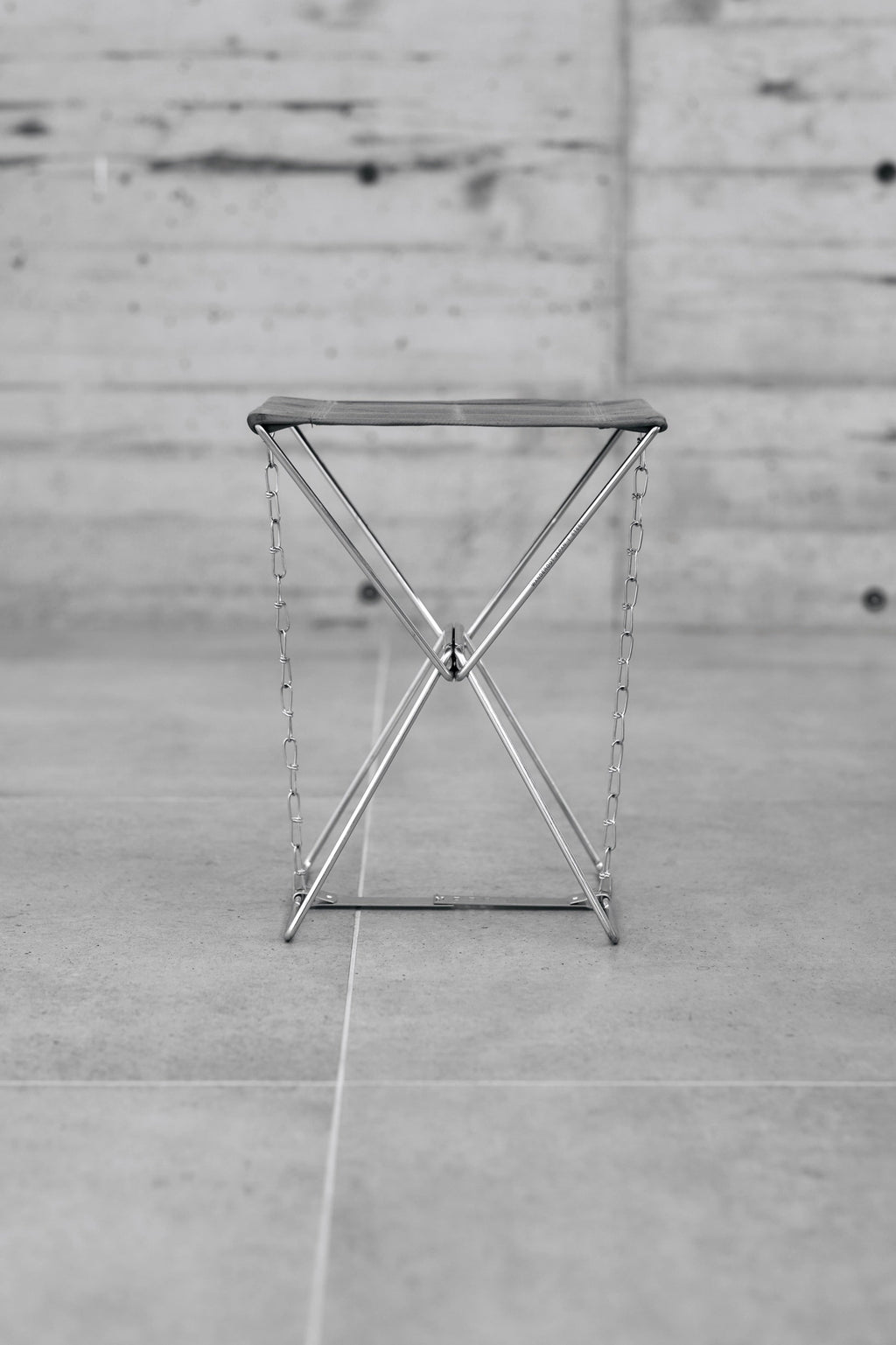 Wanderout / Universal Stool - Silver